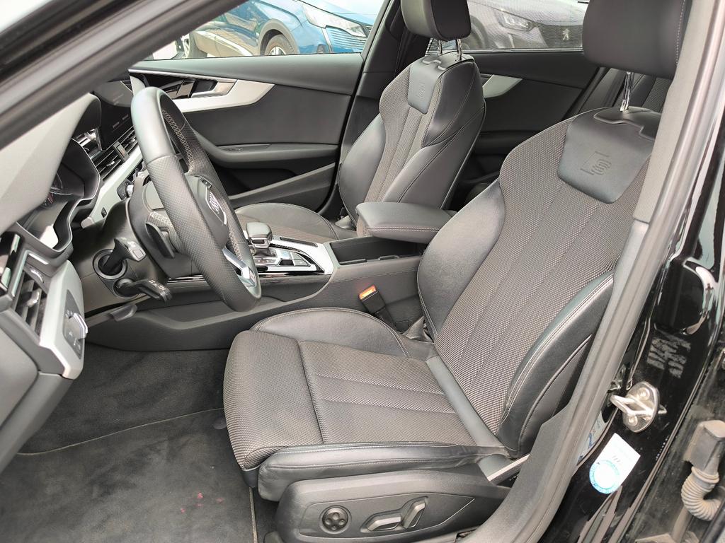 Audi A4 2022