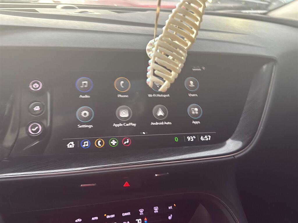Buick Envision 2023