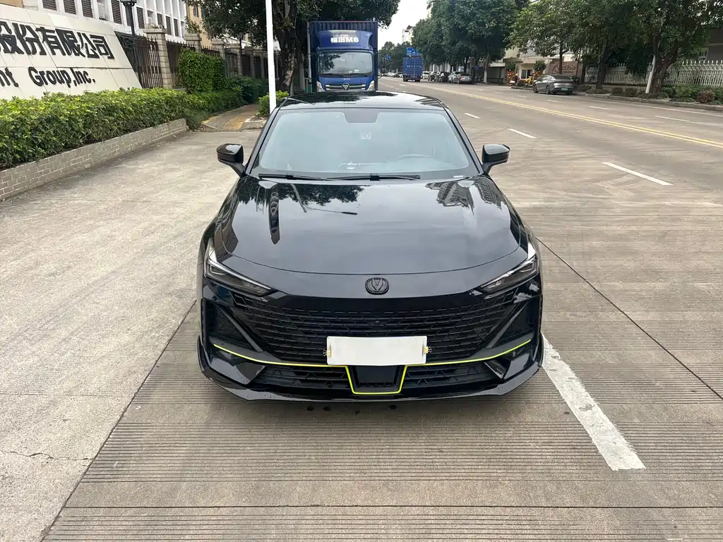 Changan UNI-V 2022