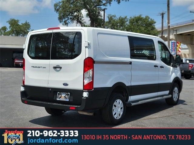 Ford Transit 2023