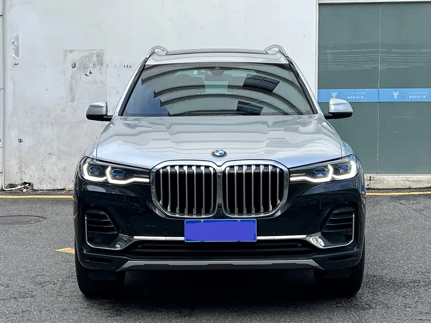 BMW X7 2023