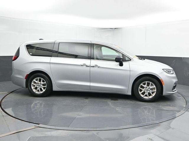 Chrysler Pacifica 2024