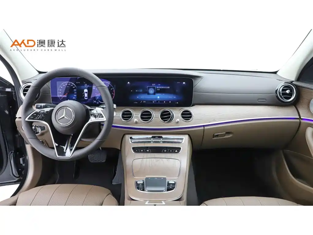 Mercedes-Benz E-Класс 2023