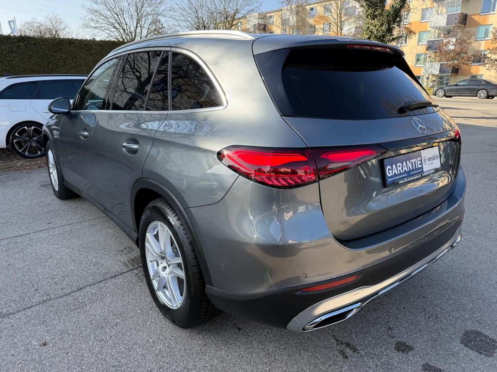 Mercedes-Benz GLC 220 2023