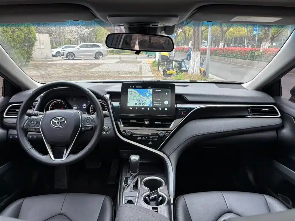 Toyota Camry 2022
