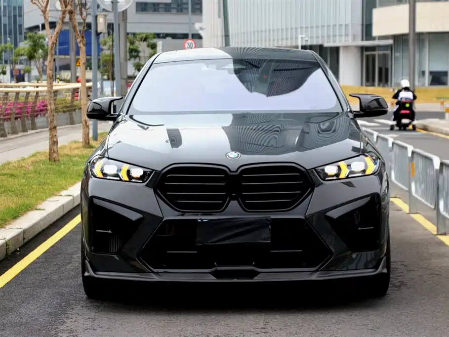 BMW X6 M 2024