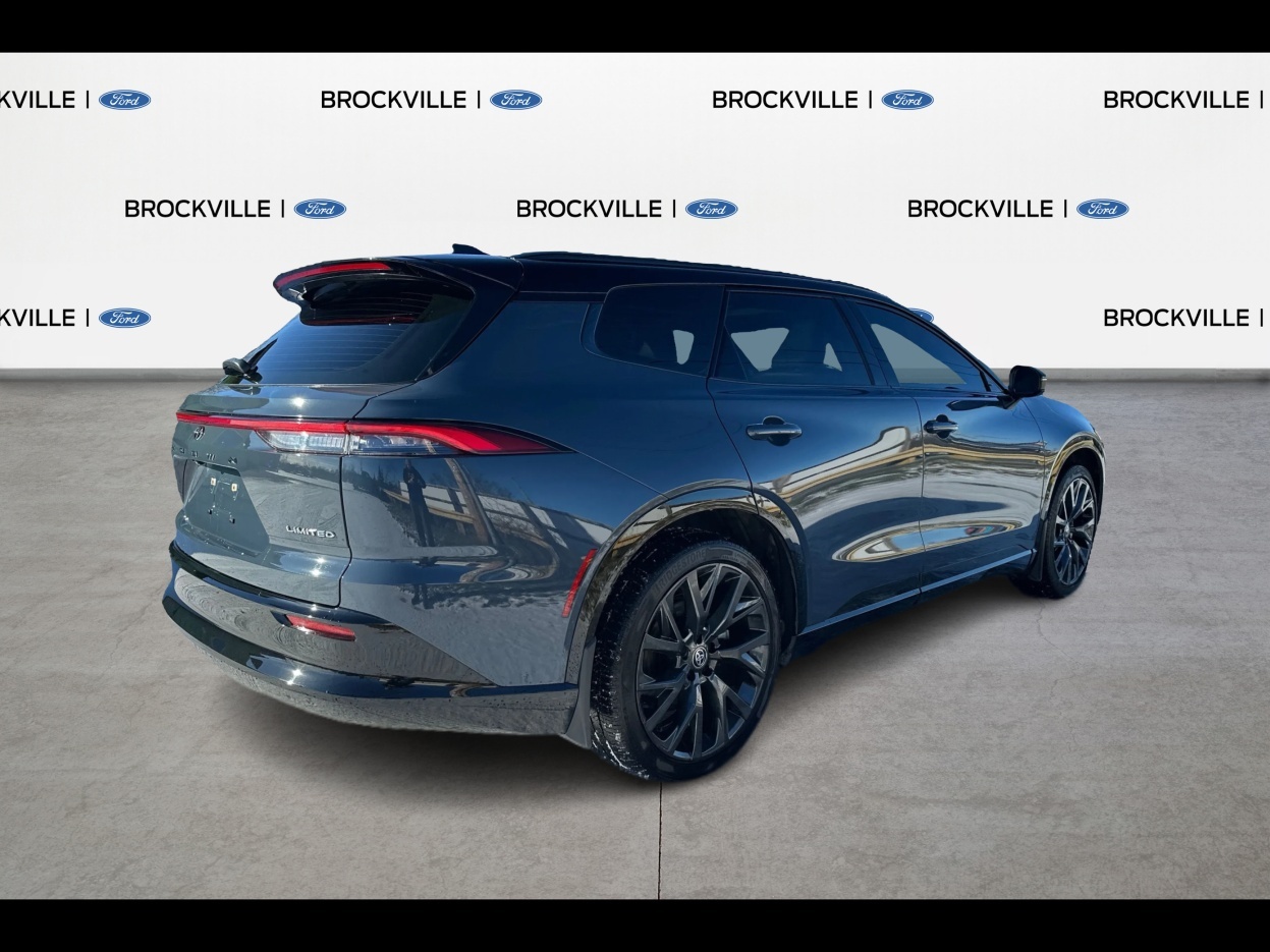 Toyota Crown 2025