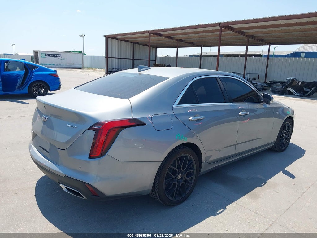 Cadillac CT4 2024