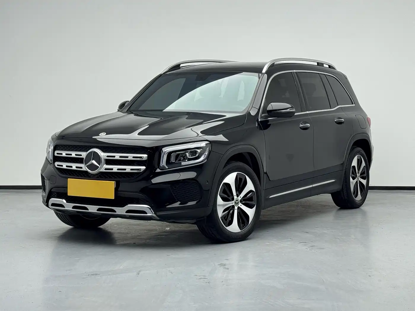 Mercedes-Benz GLB 2021