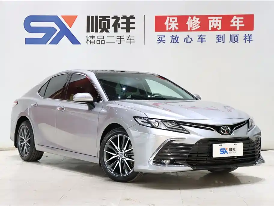 Toyota Camry 2022