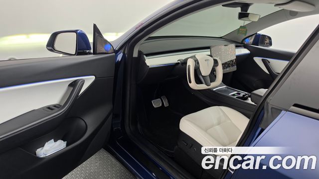 Tesla Model Y 2021