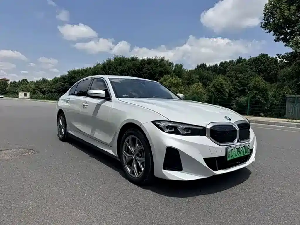 BMW i3 2023