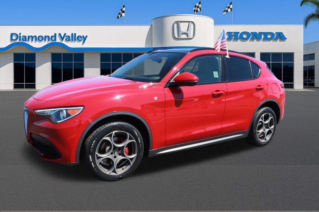 Alfa Romeo Stelvio 2023