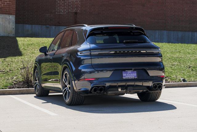 Porsche Cayenne 2025