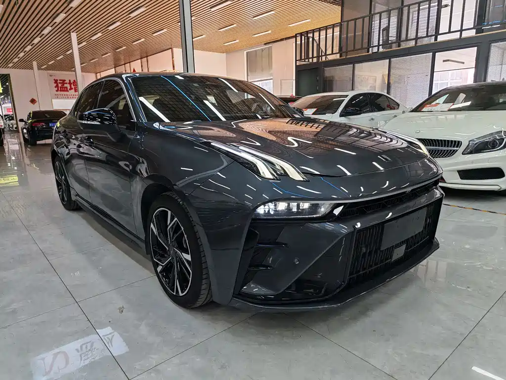 Lynk & Co 03 2024