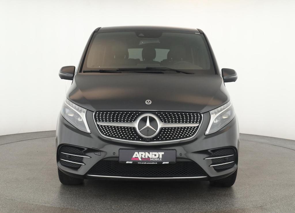 Mercedes-Benz V 300 2023