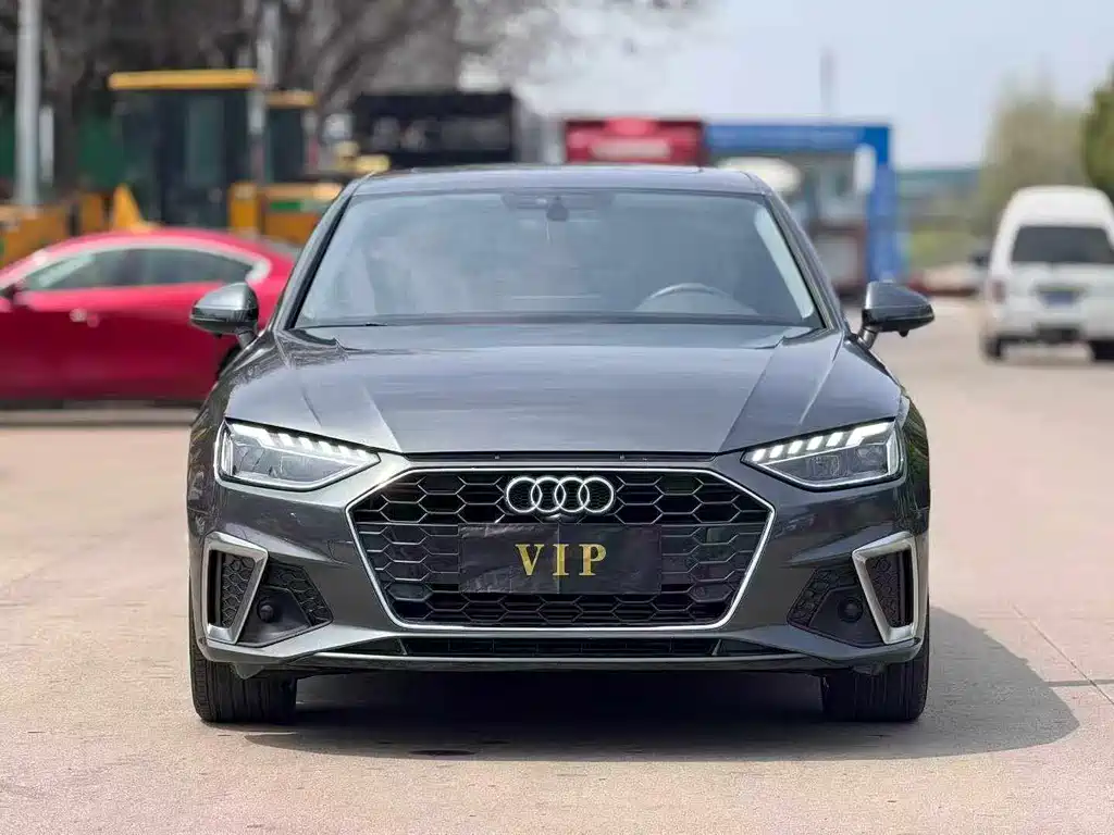 Audi A4 2021
