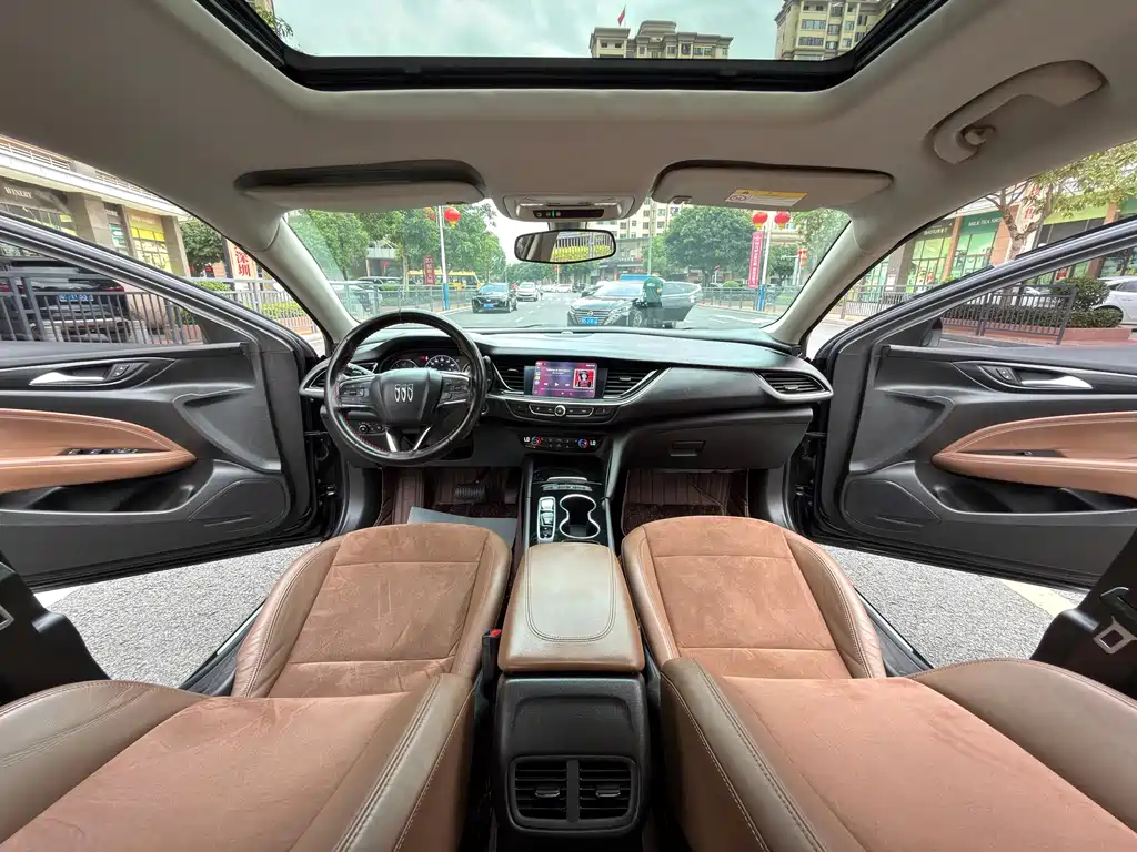 Buick Regal 2021