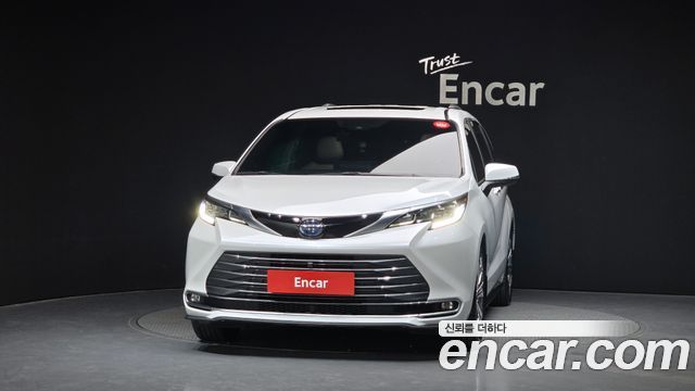 Toyota Sienna 2023