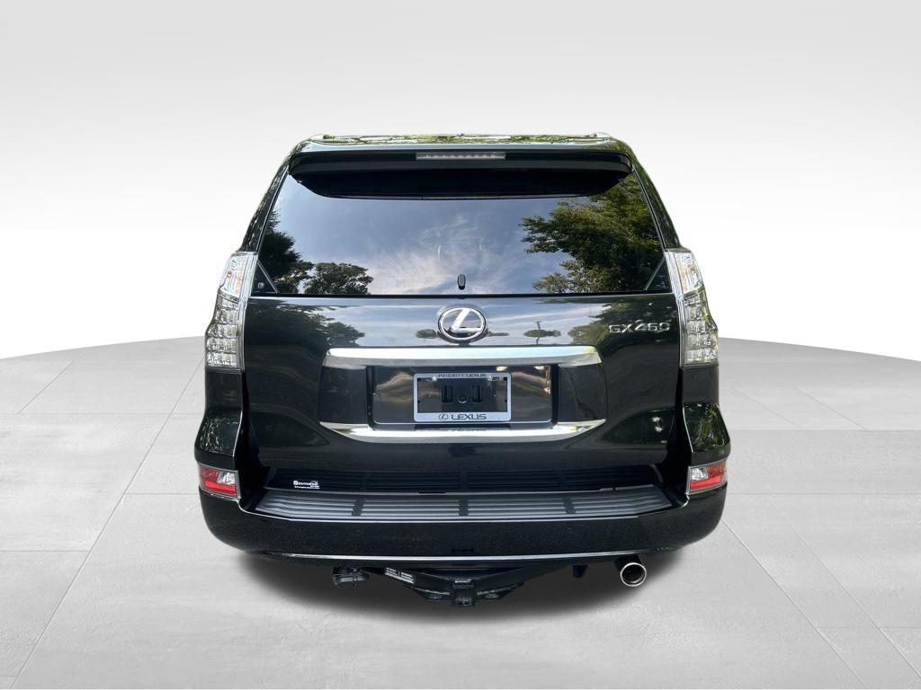 Lexus GX 2023