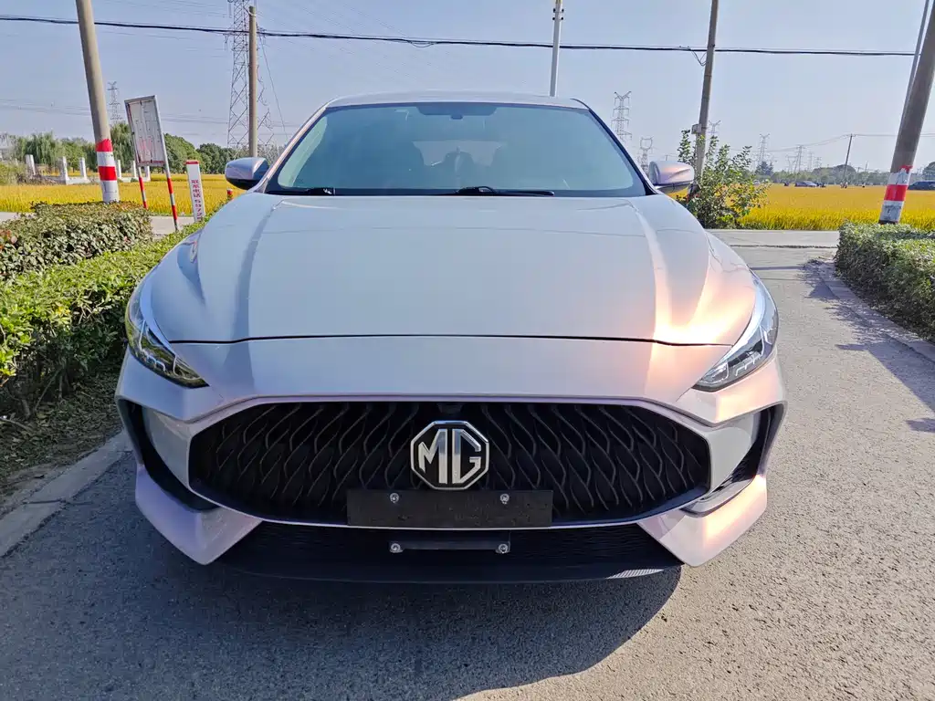MG MG5 2022