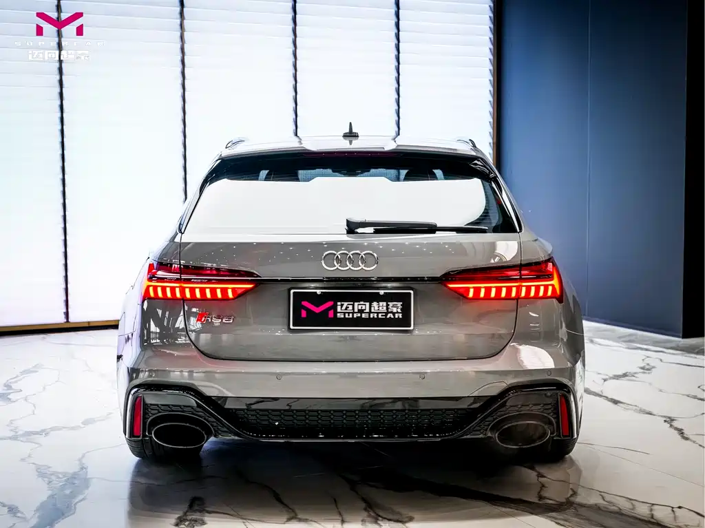 Audi RS 6 2021
