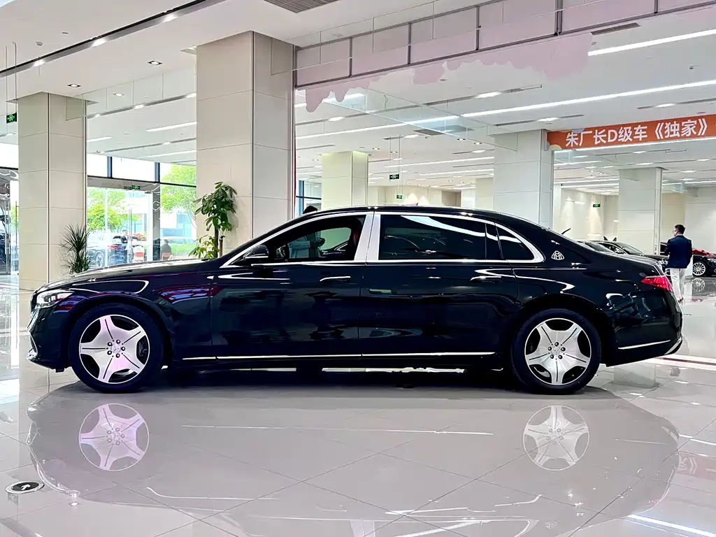 Mercedes-Benz Maybach S-Класс 2021
