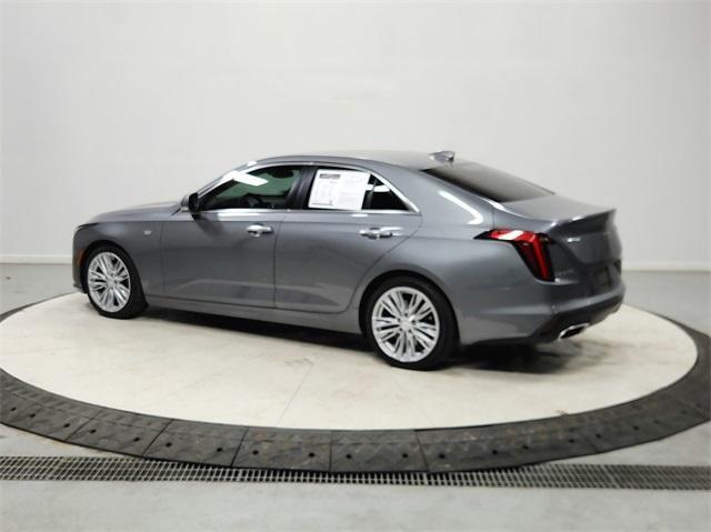 Cadillac CT4 2021