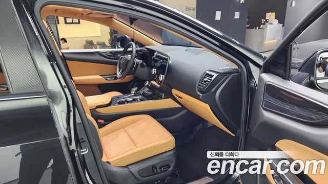 Lexus NX 2023