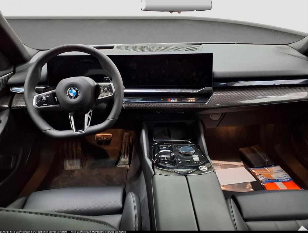 BMW 540 2025
