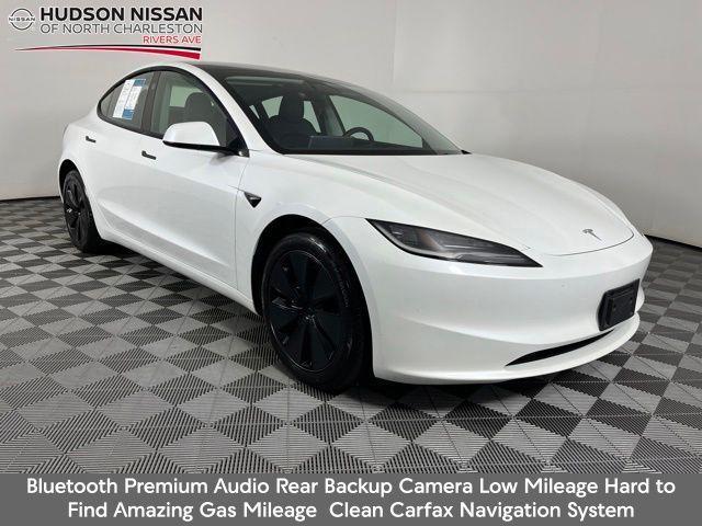 Tesla Model 3 2024