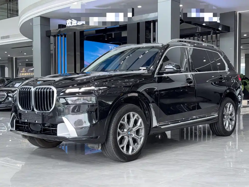 BMW X7 2023