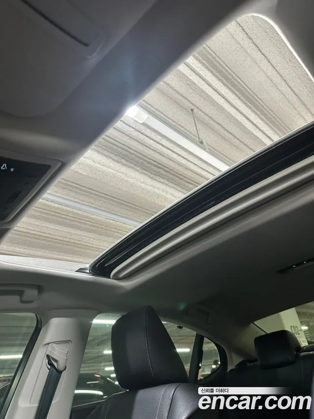 Lexus ES 2020