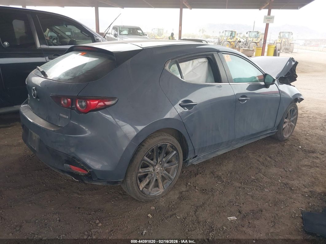 Mazda 3 2024