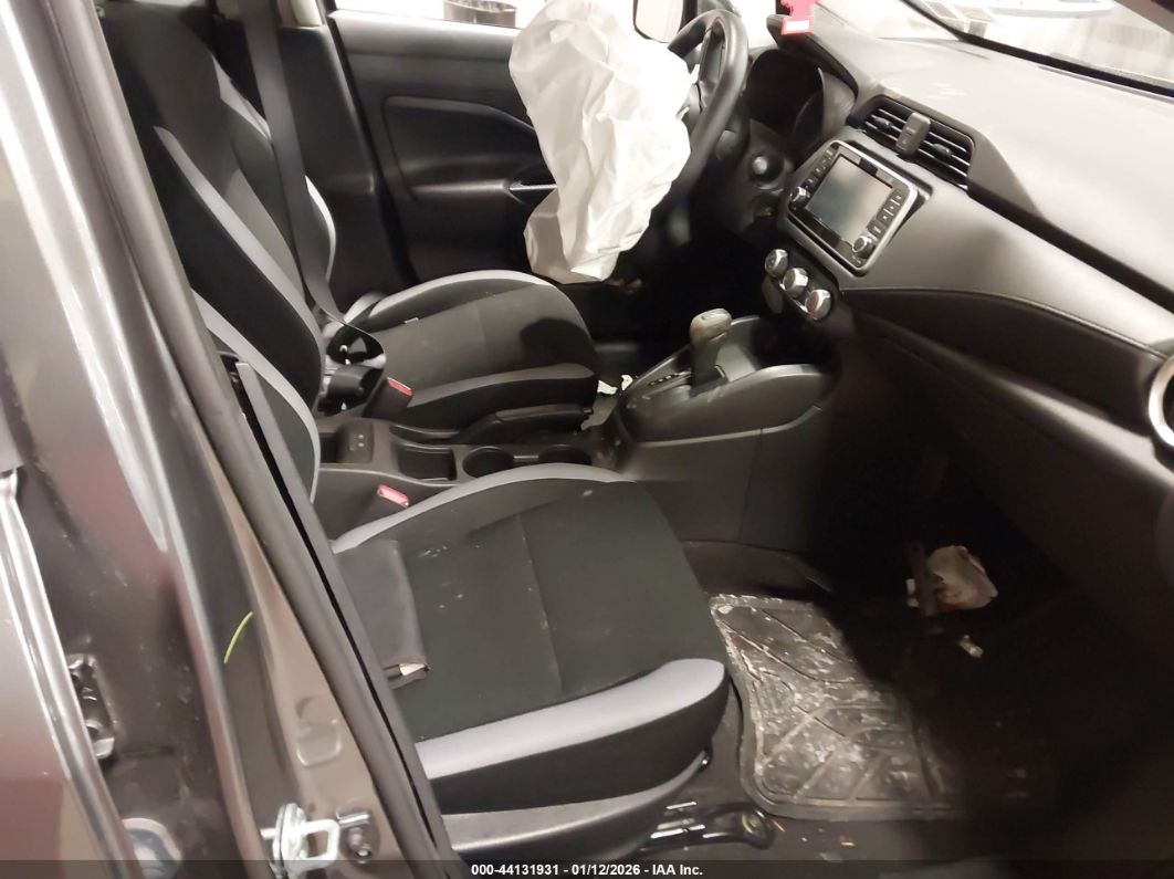 Nissan Versa 2025