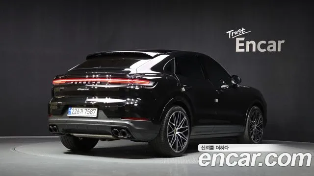 Porsche Cayenne 2023