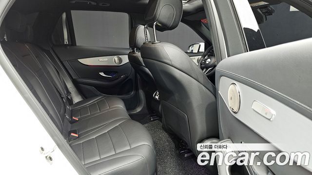 Mercedes-Benz GLC 2021
