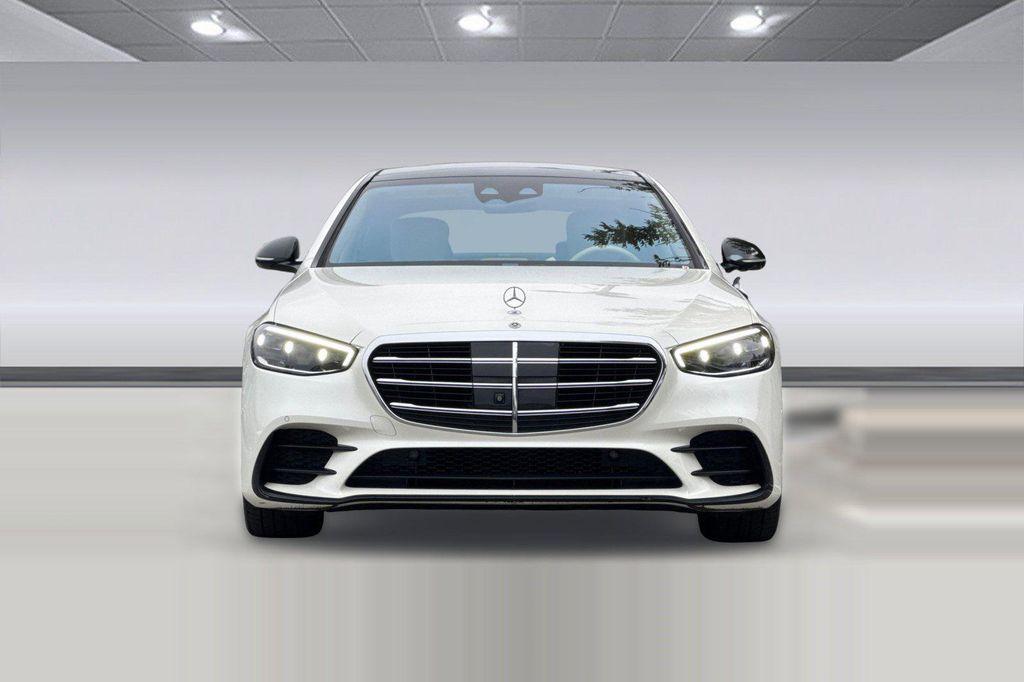 Mercedes-Benz S-Класс 2022