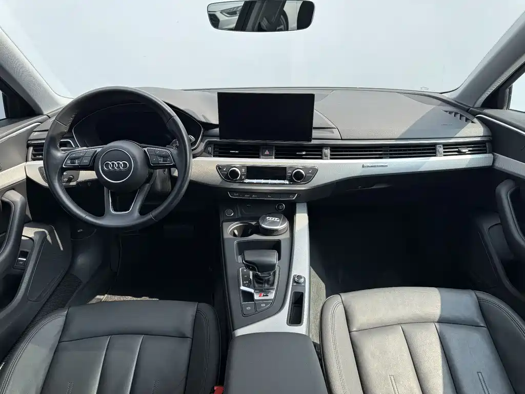 Audi A4 2021