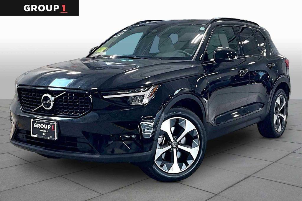 Volvo XC40 2024