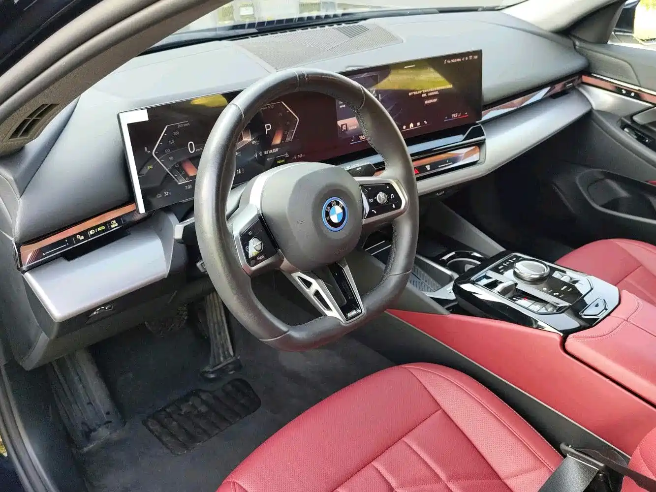 BMW i5 2025