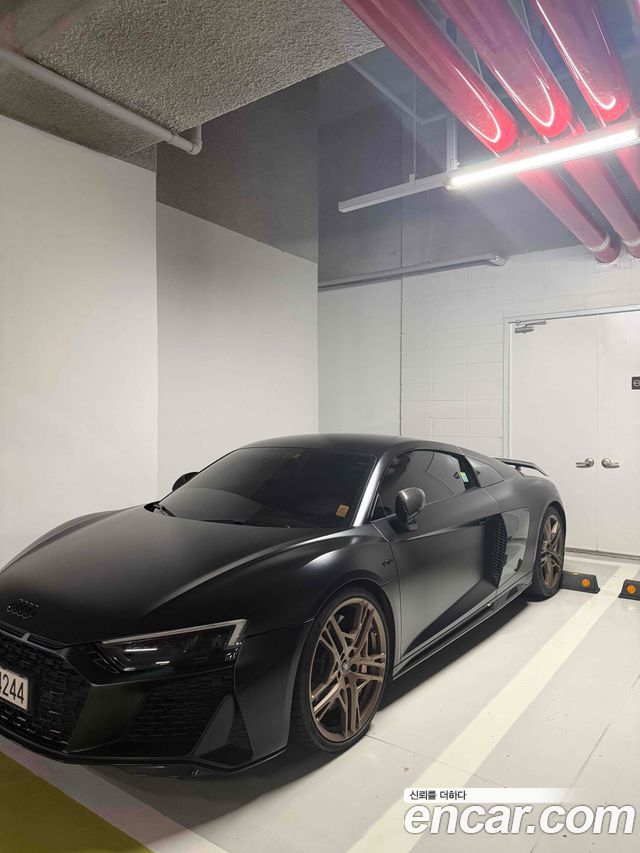 Audi R8 2021