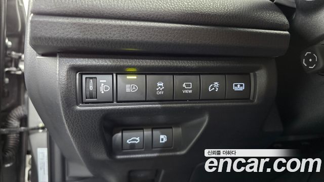 Toyota Camry 2025