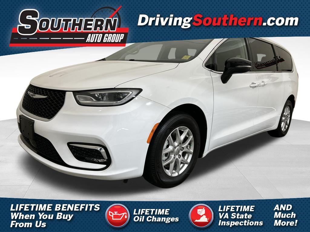Chrysler Pacifica 2024