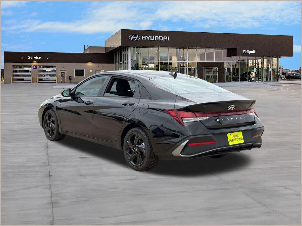 Hyundai Elantra 2026