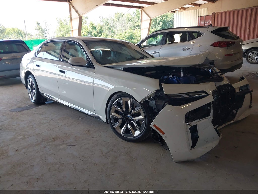 BMW 740 2023
