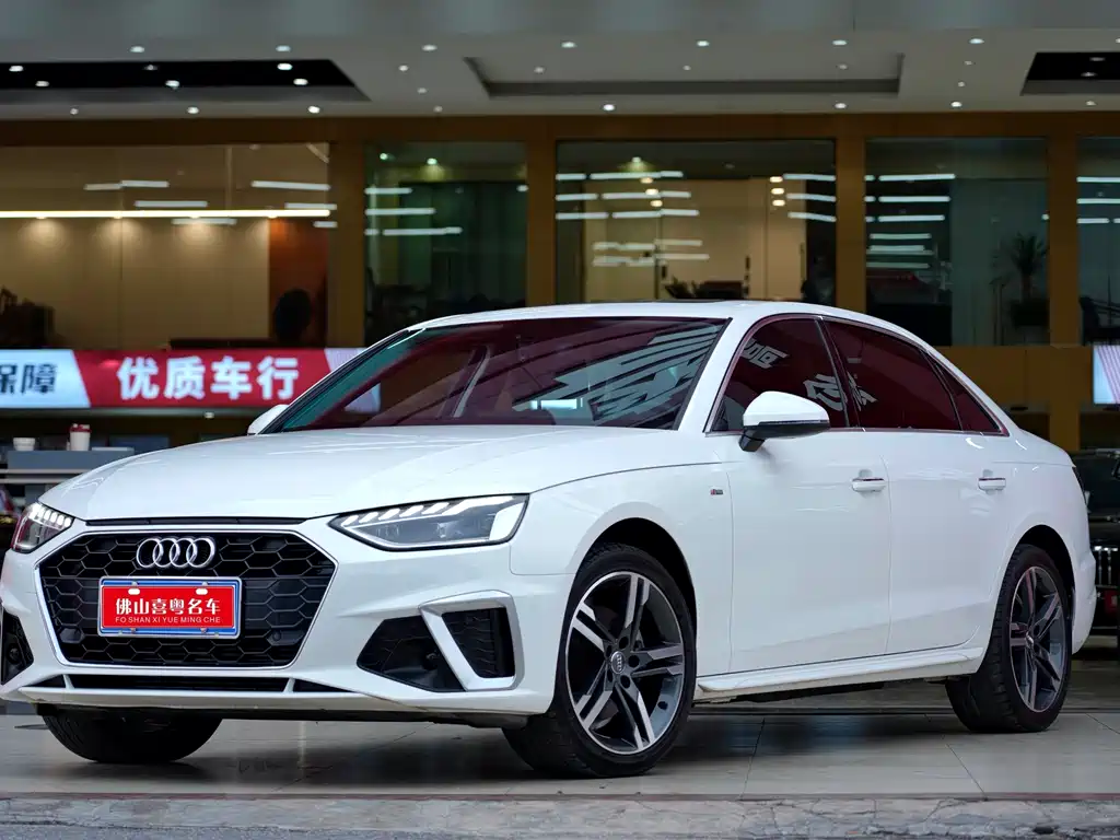 Audi A4 2022