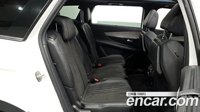 Peugeot 5008 2022