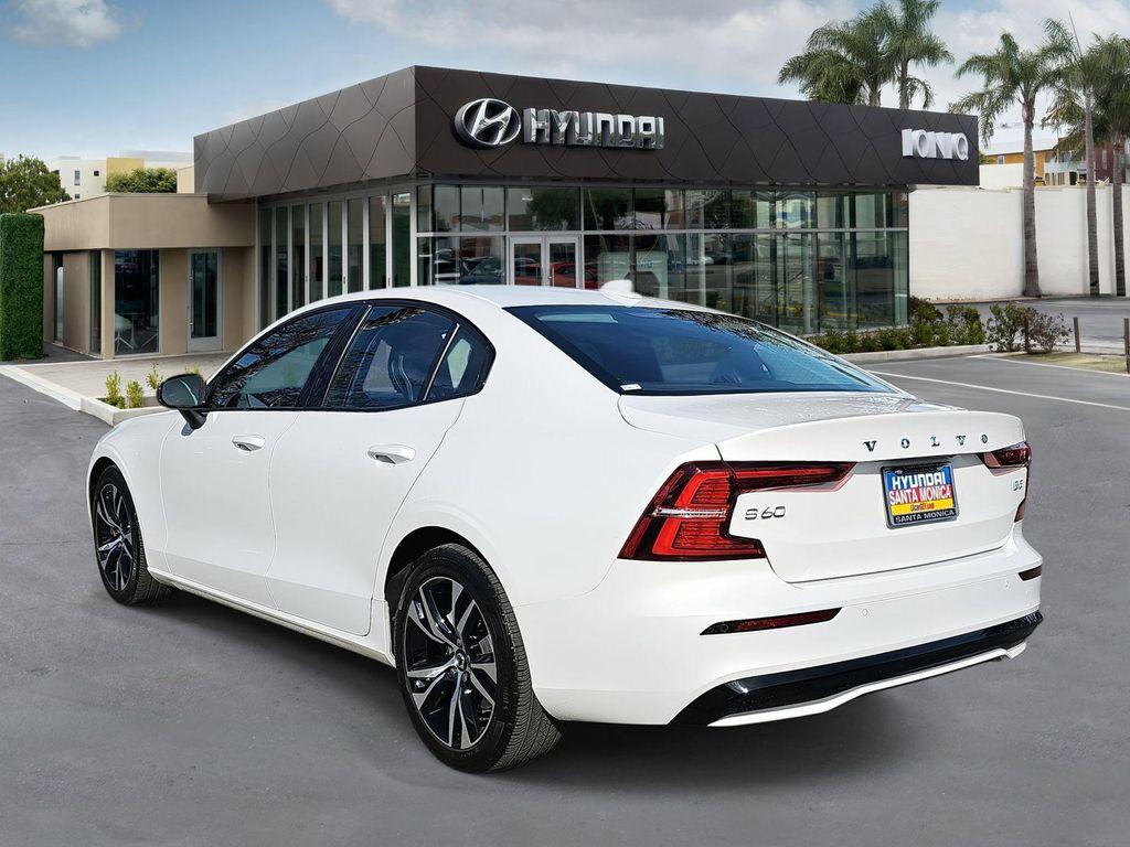 Volvo S60 2024