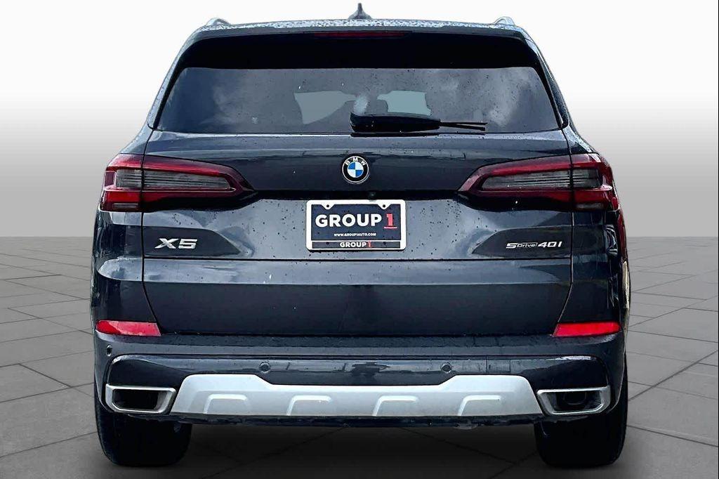 BMW X5 2023